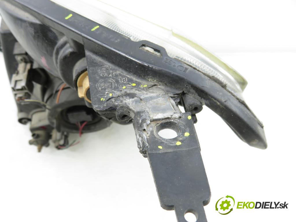 SUZUKI SWIFT III (MZ, EZ) HB 2006 68,00 1.3 4x4 (RS 413) - M13A 1328,00 Svetlo PP P4981R