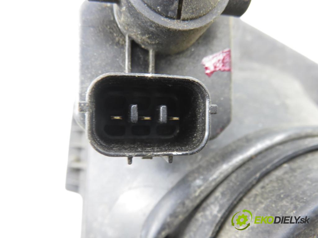 SUZUKI SWIFT III (MZ, EZ) HB 2006 68,00 1.3 4x4 (RS 413) - M13A 1328,00 Svetlo PP P4981R