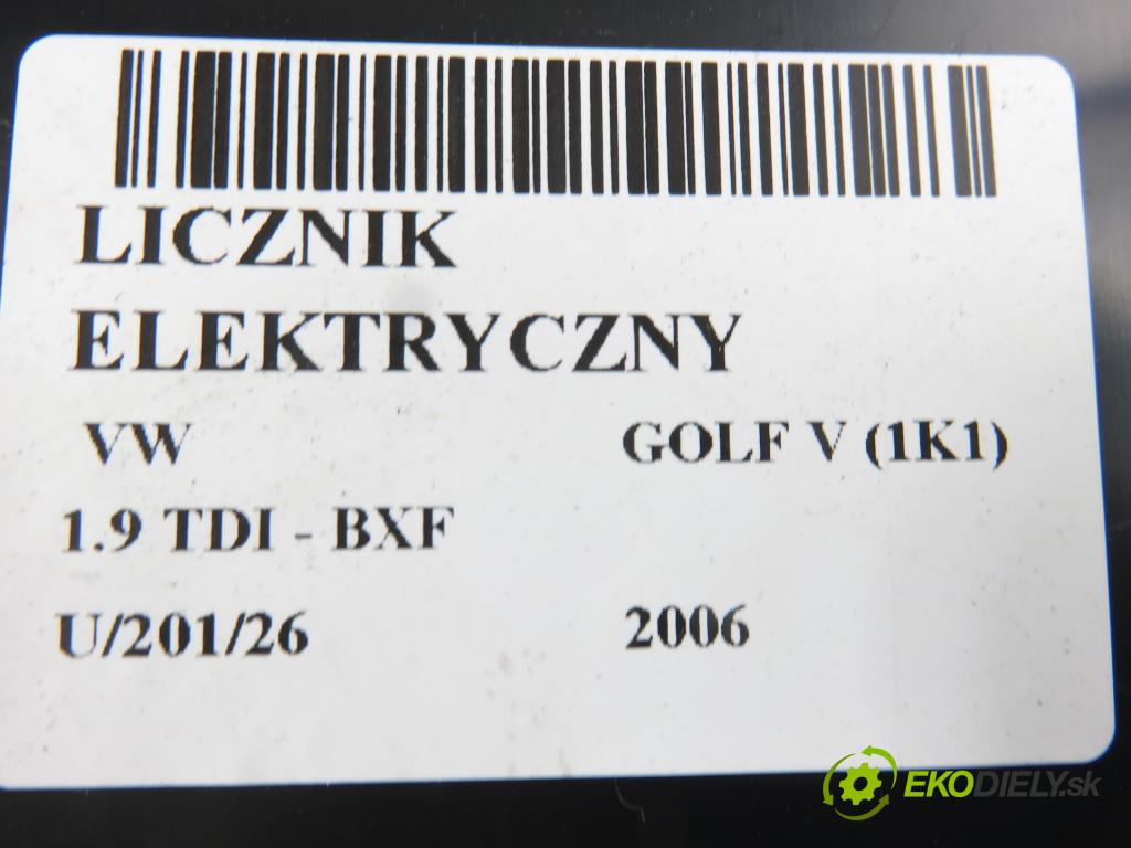 VW GOLF V (1K1) HB 2006 66,00 1.9 TDI - BXF 1896,00 Prístrojovka elektrický 1K0920863B