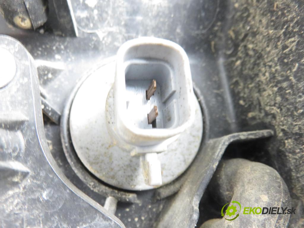 OPEL ANTARA A (L07) SUV 2007 167,00 3.2 V6 - Z 32 SEE 3195,00 světlo LP
