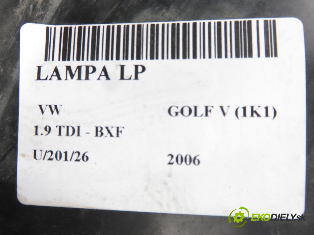 VW GOLF V (1K1) HB 2006 66,00 1.9 TDI - BXF 1896,00 světlo LP