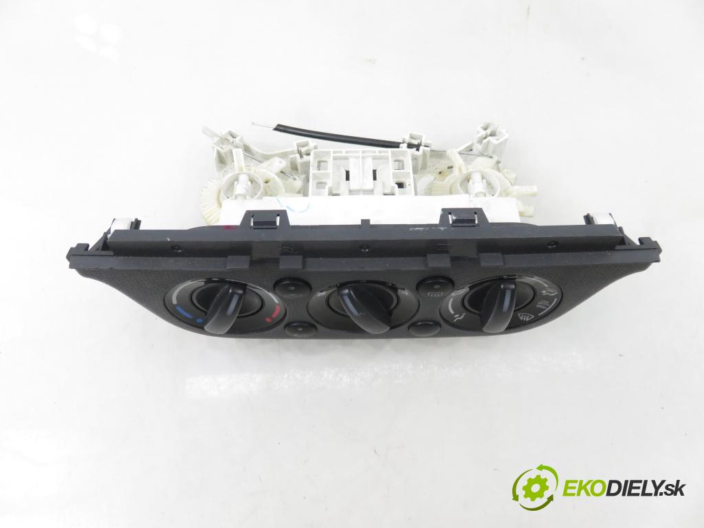 SUZUKI SWIFT III (MZ, EZ) HB 2006 68,00 1.3 4x4 (RS 413) - M13A 1328,00 Panel topení KLIMATIZACE: