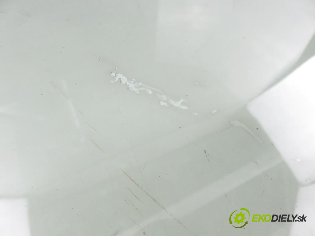 RENAULT MASTER II Skrzynia (FD) FURGON 2004 66,00 2.2 dCI 90 - G9T 750 2188,00 Okno dvierka pravá