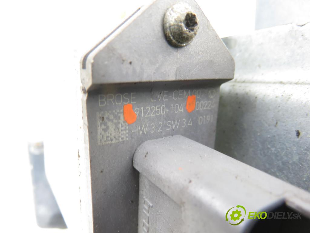 PEUGEOT 5008 (0U_, 0E_) MINIVAN 2010 110,00 2.0 HDi 150 / BlueHDi 150 - RHE (DW10CTED4) 1997,00 Mechanizmus okien 912250104 ; 914241100
