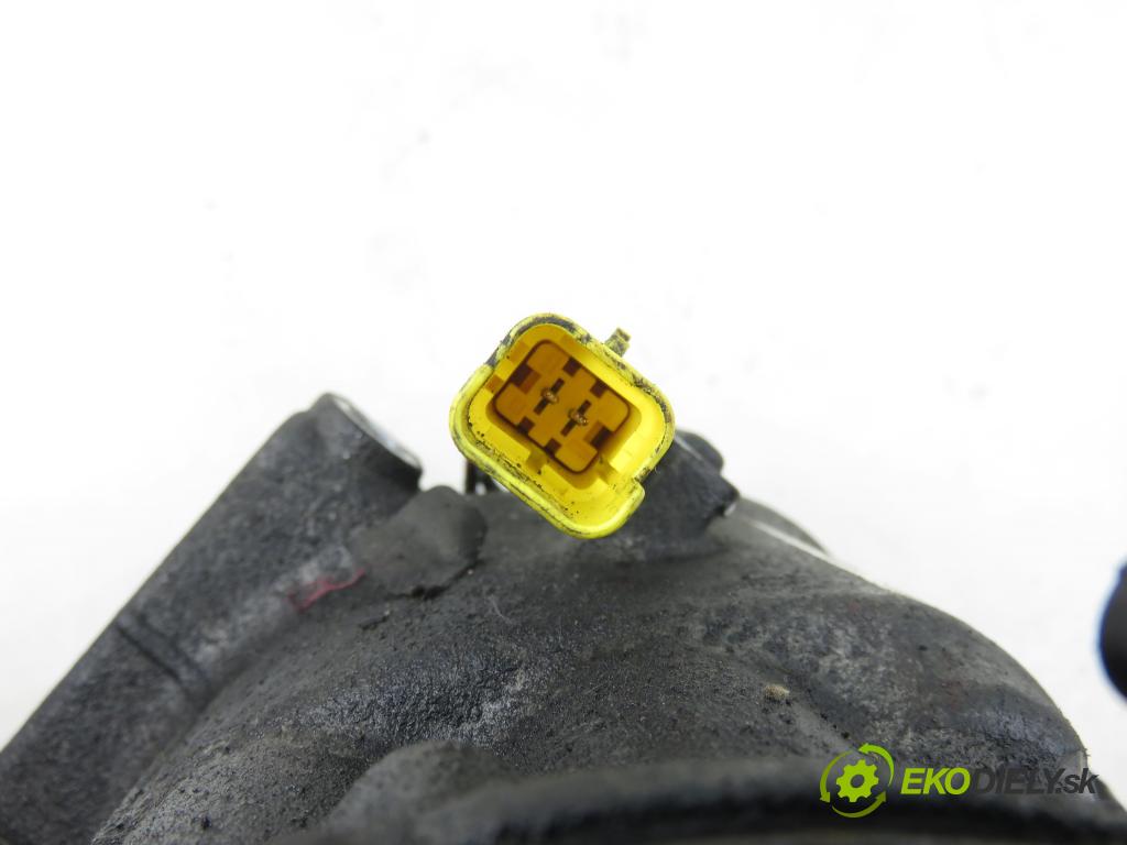 PEUGEOT 5008 (0U_, 0E_) MINIVAN 2010 110,00 2.0 HDi 150 / BlueHDi 150 - RHE (DW10CTED4) 1997,00 KOMPRESOR: klimatizácie 9684141780 (Kompresor klimatizácie)