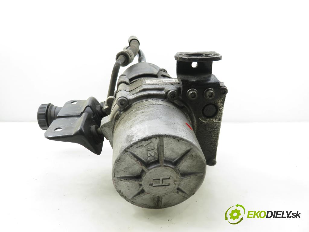 PEUGEOT 5008 (0U_, 0E_) MINIVAN 2010 110,00 2.0 HDi 150 / BlueHDi 150 - RHE (DW10CTED4) 1997,00 Pumpa servočerpadlo A5099941G ; 9670608480