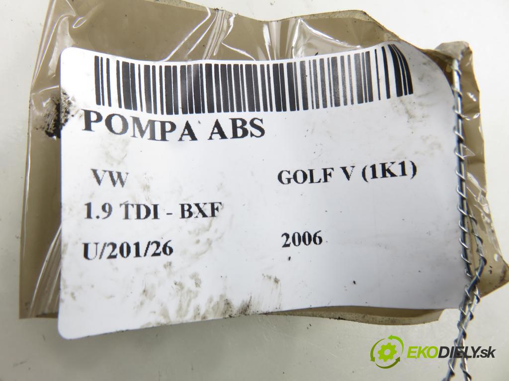 VW GOLF V (1K1) HB 2006 66,00 1.9 TDI - BXF 1896,00 Pumpa ABS 1K0907379P ; 10097003153 ; 1K0614117H (Pumpa ABS)