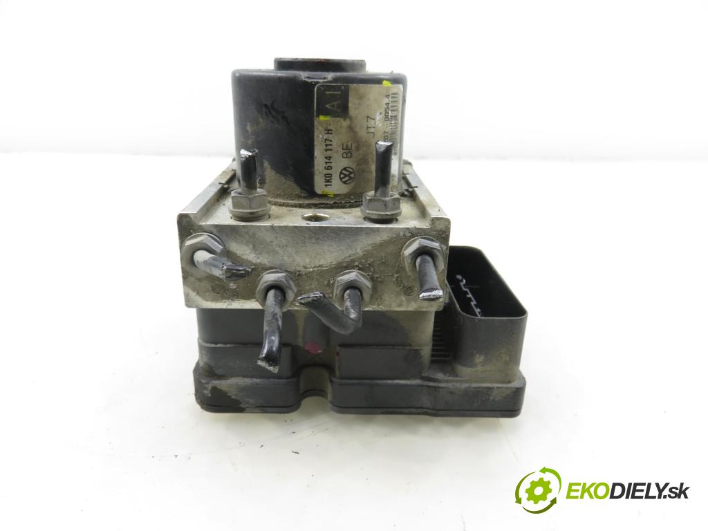 VW GOLF V (1K1) HB 2006 66,00 1.9 TDI - BXF 1896,00 Pumpa ABS 1K0907379P ; 10097003153 ; 1K0614117H (Pumpa ABS)