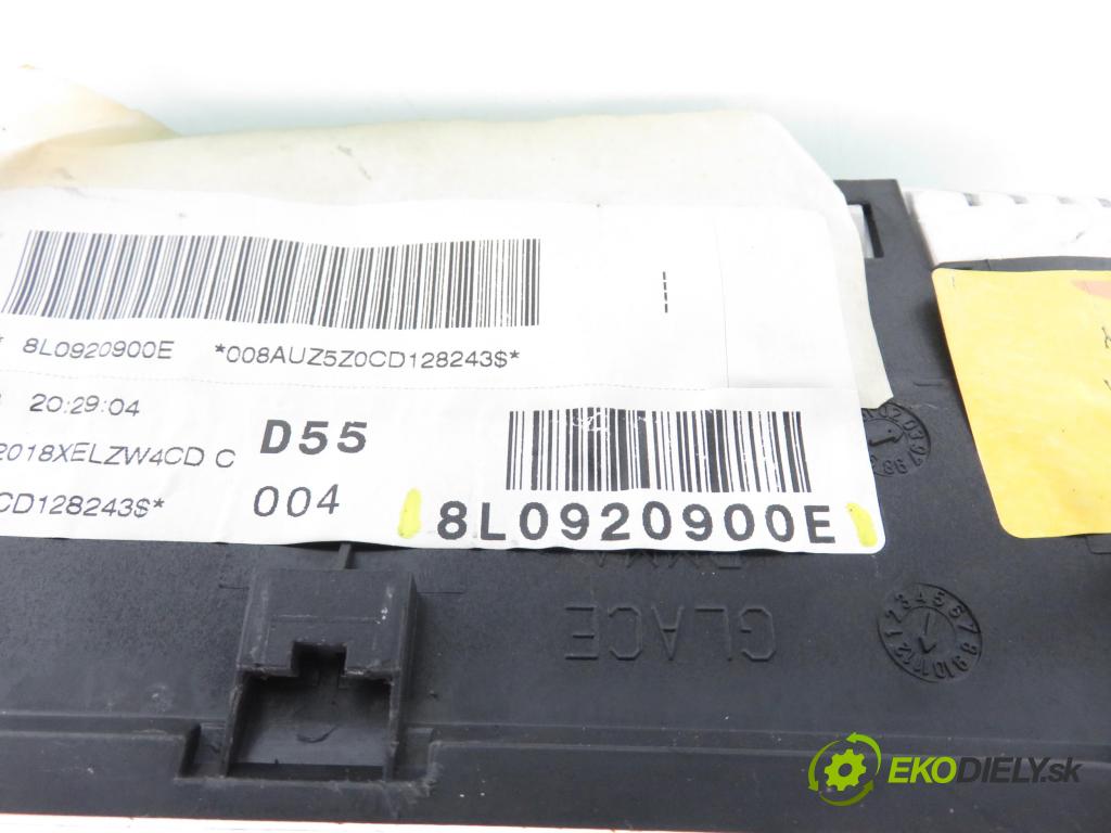 AUDI A3 (8L1) HB 2000 81,00 1.9 TDI - ASV 1896,00 Prístrojovka elektrický 8L0920900E ; 8L0920900EX