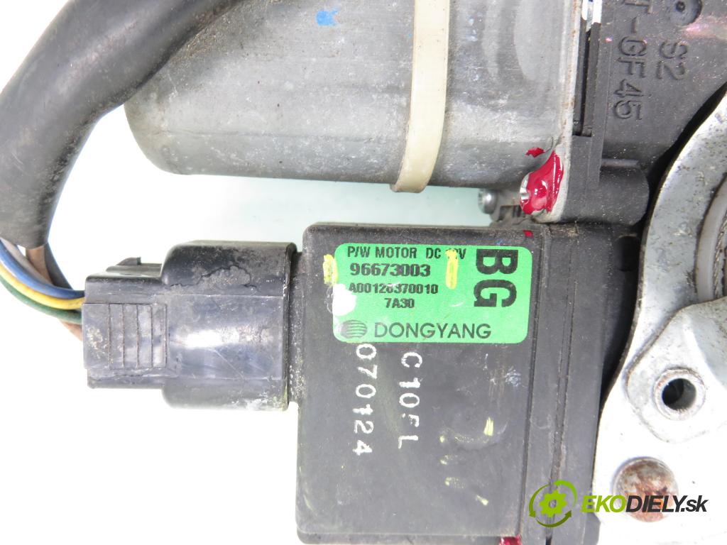 OPEL ANTARA A (L07) SUV 2007 167,00 3.2 V6 - Z 32 SEE 3195,00 Mechanizmus okien 96673003