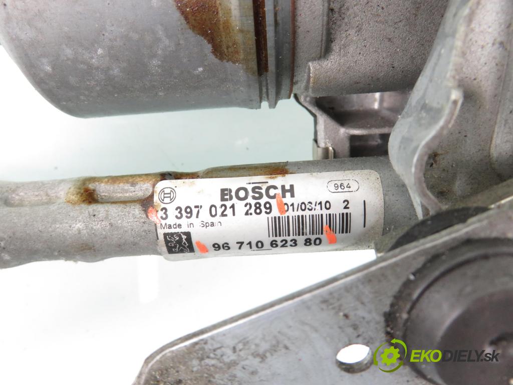 PEUGEOT 5008 (0U_, 0E_) MINIVAN 2010 110,00 2.0 HDi 150 / BlueHDi 150 - RHE (DW10CTED4) 1997,00 Motorček stieračov 1397220577 ; 3397021289 ; 9671062380