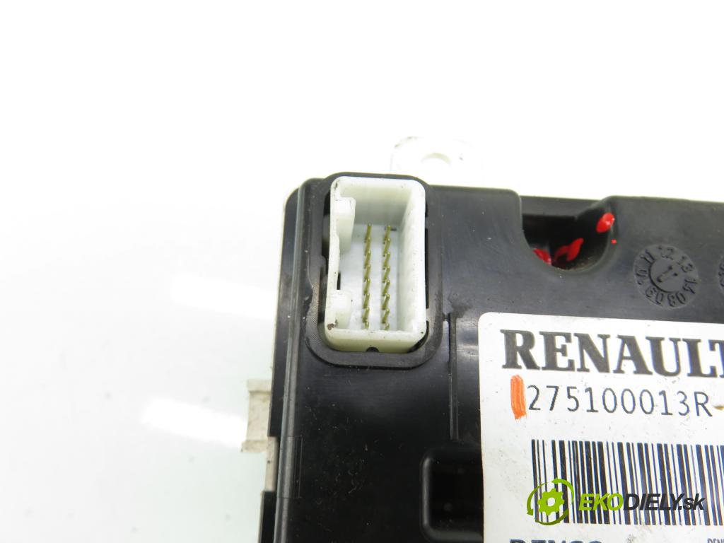 RENAULT MASTER III Platforma / podwozie (EV, HV, UV) KABINA/PLATFORMA 2015 120,00 2.3 dCi 165 FWD - M9T 702 2298,00 Panel kúrenia KLIMATIZACE: 275100013R