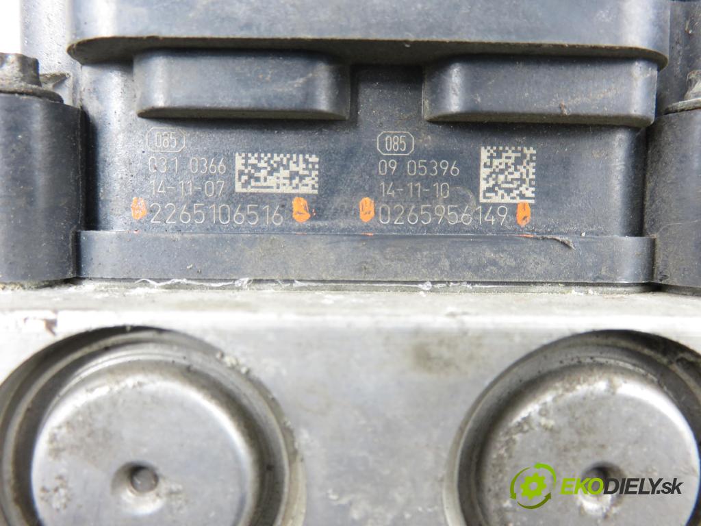 RENAULT MASTER III Platforma / podwozie (EV, HV, UV) KABINA/PLATFORMA 2015 120,00 2.3 dCi 165 FWD - M9T 702 2298,00 Pumpa ABS 0265956149 ; 2265106516 ; 476607353R (Pumpa ABS)