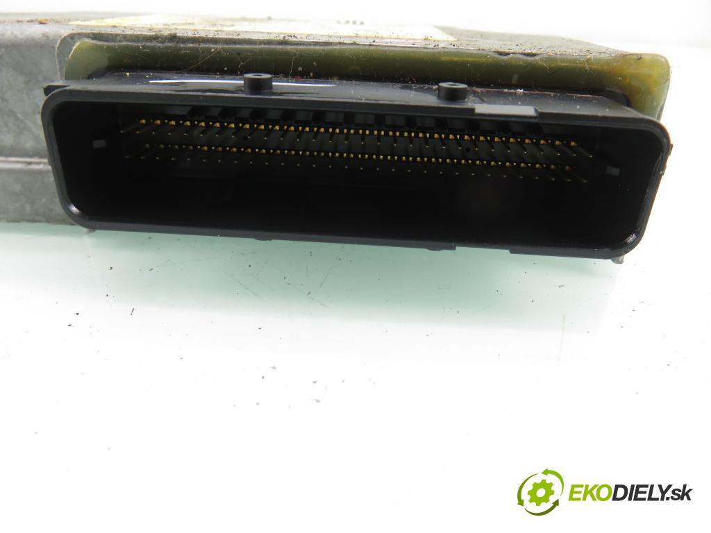OPEL ANTARA A (L07) SUV 2007 167,00 3.2 V6 - Z 32 SEE 3195,00 MODUL air BAG 96810868