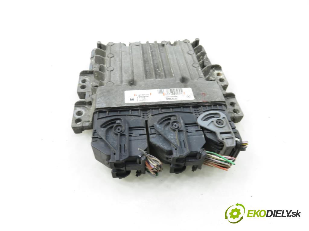 RENAULT MASTER III Platforma / podwozie (EV, HV, UV) KABINA/PLATFORMA 2015 120,00 2.3 dCi 165 FWD - M9T 702 2298,00 řídící jednotka motora S180193133A ; 237105093R