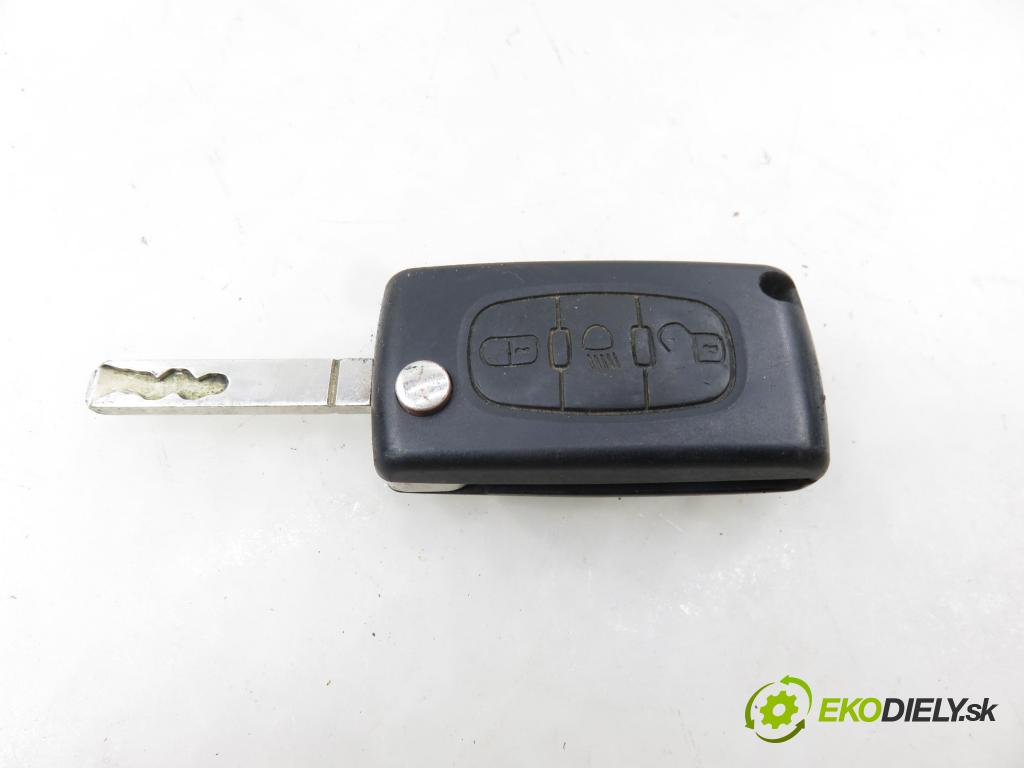 CITROEN C4 I (LC_) HB 2004 80,00 1.6 HDi 109 - 9HZ (DV6TED4) 1560,00 spínačka N0502455 ; N0502073 ; 9649781080 (Spínací skříňka)