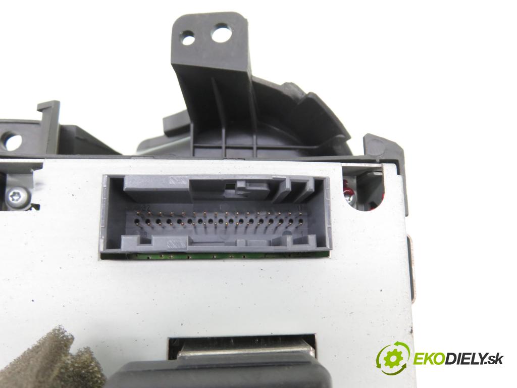OPEL ANTARA A (L07) SUV 2007 167,00 3.2 V6 - Z 32 SEE 3195,00 ZOBRAZIT: 96627616