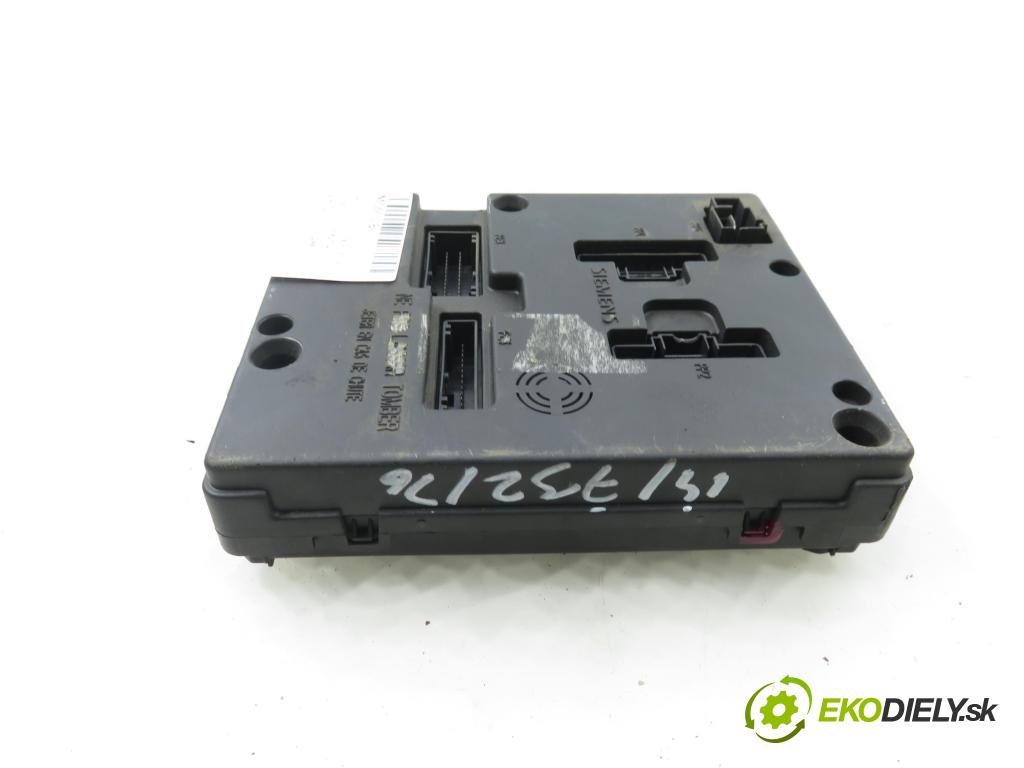 RENAULT SCENIC I (JA0/1_) MINIVAN 2000 72,00 1.9 dTi (JA0N) - F9Q 734 1870,00 MODUL BSI S108502610E ; 8200029342B