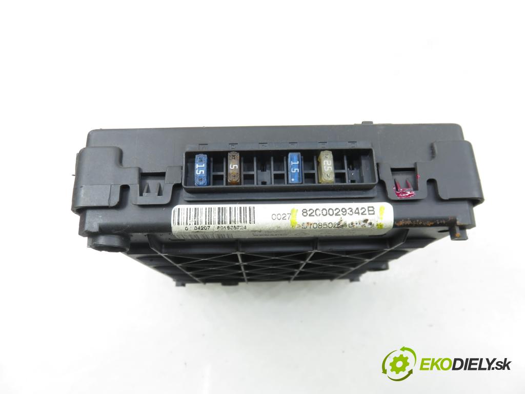 RENAULT SCENIC I (JA0/1_) MINIVAN 2000 72,00 1.9 dTi (JA0N) - F9Q 734 1870,00 MODUL BSI S108502610E ; 8200029342B