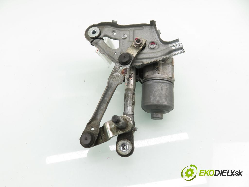 PEUGEOT 5008 (0U_, 0E_) MINIVAN 2010 110,00 2.0 HDi 150 / BlueHDi 150 - RHE (DW10CTED4) 1997,00 Motorček stieračov 1397220576 ; 3397021288 ; 9671062180