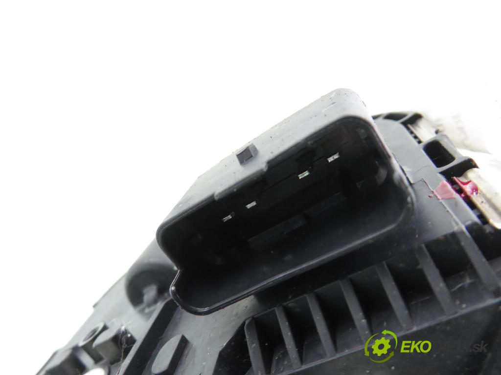 PEUGEOT 5008 (0U_, 0E_) MINIVAN 2010 110,00 2.0 HDi 150 / BlueHDi 150 - RHE (DW10CTED4) 1997,00 Motorček stieračov 1397220576 ; 3397021288 ; 9671062180
