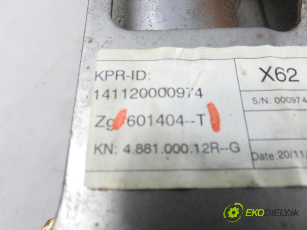 RENAULT MASTER III Platforma / podwozie (EV, HV, UV) KABINA/PLATFORMA 2015 120,00 2.3 dCi 165 FWD - M9T 702 2298,00 RÍŽOVÝ tyče riadiacej 601404T