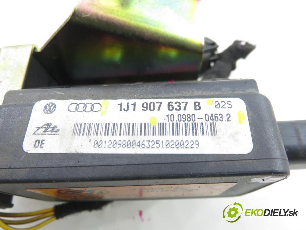 AUDI A3 (8L1) HB 2000 81,00 1.9 TDI - ASV 1896,00 Snímač ESP 1J0907657B ; 1J1907637B ; 1J0907651A