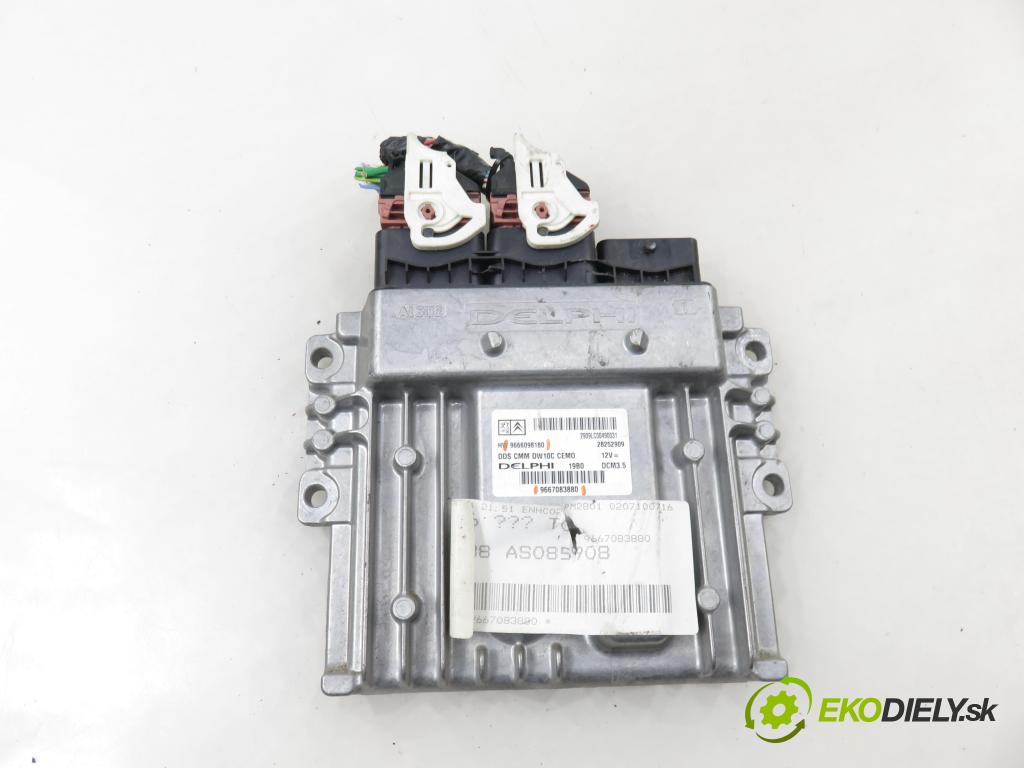 PEUGEOT 5008 (0U_, 0E_) MINIVAN 2010 110,00 2.0 HDi 150 / BlueHDi 150 - RHE (DW10CTED4) 1997,00 řídící jednotka motora 9667083880 ; 9666098180