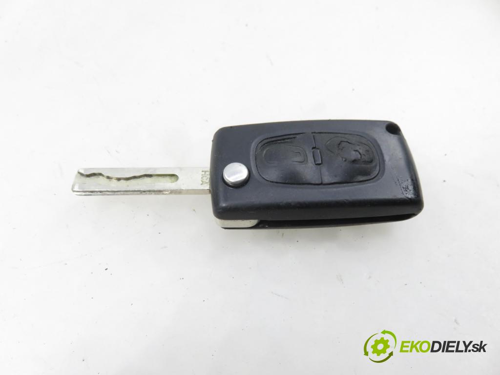 PEUGEOT 5008 (0U_, 0E_) MINIVAN 2010 110,00 2.0 HDi 150 / BlueHDi 150 - RHE (DW10CTED4) 1997,00 spinačka 36410600 ; 9663123380 (Spínacia skrinka)