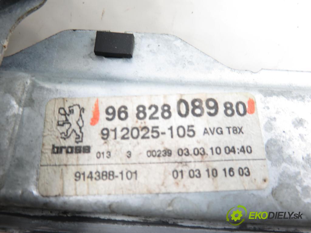 PEUGEOT 5008 (0U_, 0E_) MINIVAN 2010 110,00 2.0 HDi 150 / BlueHDi 150 - RHE (DW10CTED4) 1997,00 Mechanizmus okien 912250104 ; 9682808980