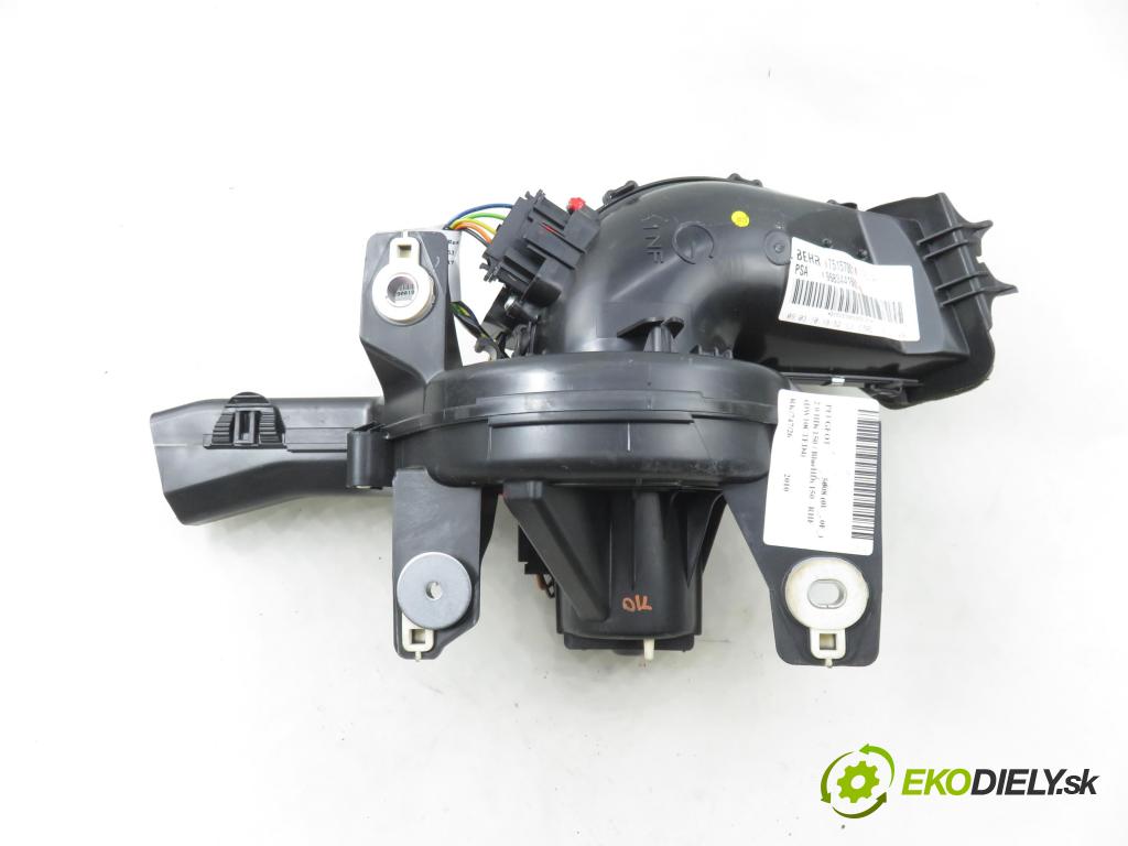PEUGEOT 5008 (0U_, 0E_) MINIVAN 2010 110,00 2.0 HDi 150 / BlueHDi 150 - RHE (DW10CTED4) 1997,00 ventilátor větráku T5157001 ; 9683441680