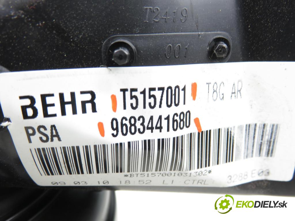 PEUGEOT 5008 (0U_, 0E_) MINIVAN 2010 110,00 2.0 HDi 150 / BlueHDi 150 - RHE (DW10CTED4) 1997,00 ventilátor větráku T5157001 ; 9683441680