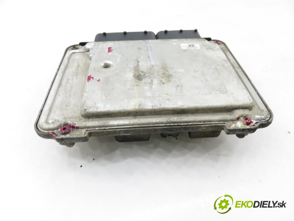 OPEL ANTARA A (L07) SUV 2007 167,00 3.2 V6 - Z 32 SEE 3195,00 řídící jednotka motora 92199073 ; 0261209107