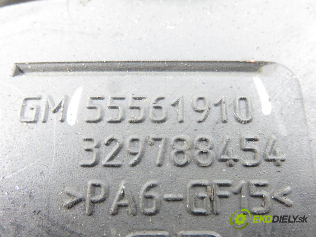 OPEL ZAFIRA B (A05) MINIVAN 2006 74,00 1.9 CDTI 8V 101 - Z 19 DTL 1910,00 Rúra prívodu vzduchu 55561910