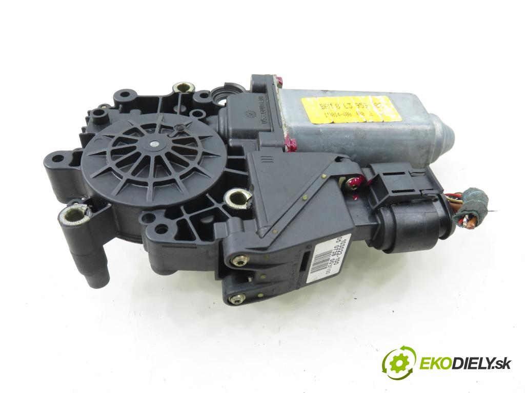 AUDI A3 (8L1) HB 2000 81,00 1.9 TDI - ASV 1896,00 Motorček sťahovania okien PP 8L3959802