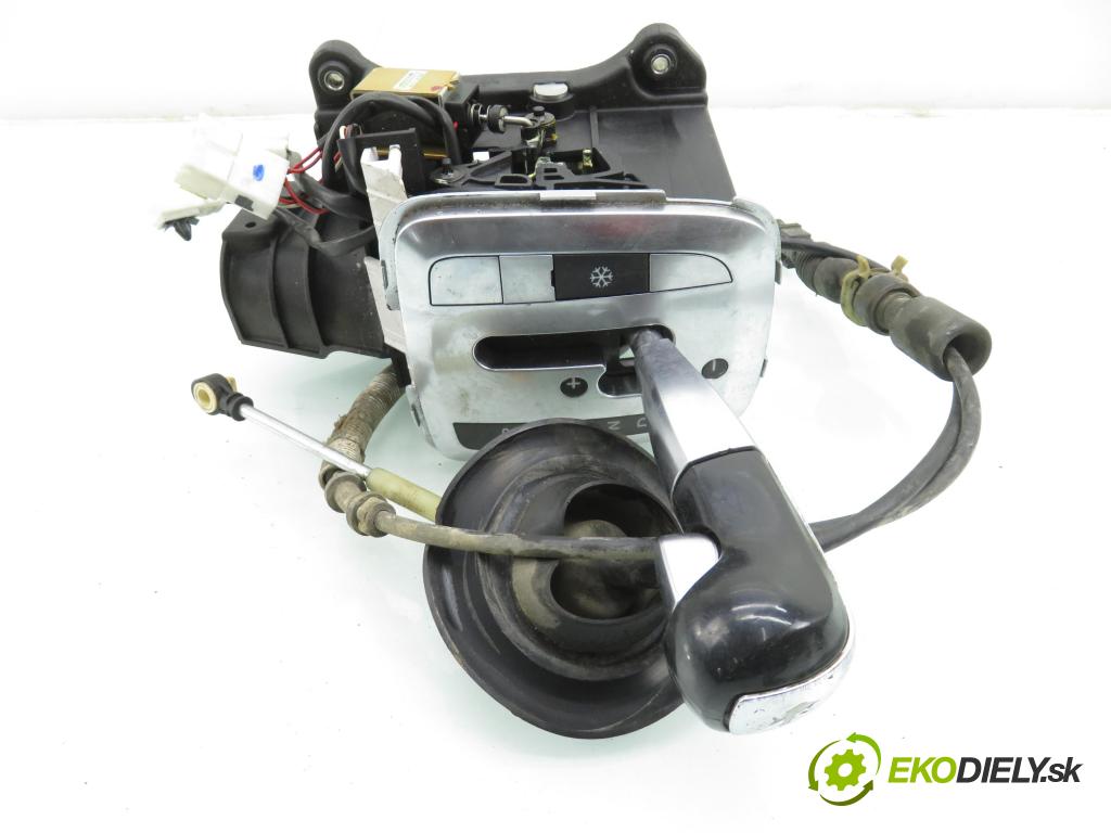 OPEL ANTARA A (L07) SUV 2007 167,00 3.2 V6 - Z 32 SEE 3195,00 ZVEDÁK: