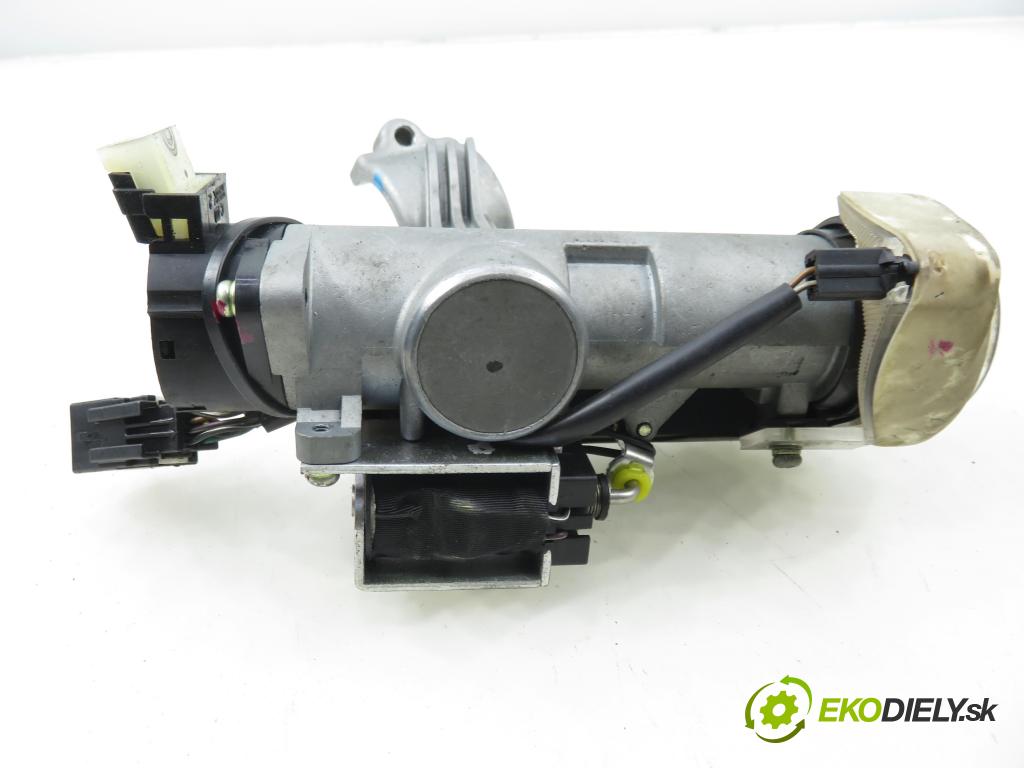 OPEL ANTARA A (L07) SUV 2007 167,00 3.2 V6 - Z 32 SEE 3195,00 spinačka / zámky 96628238