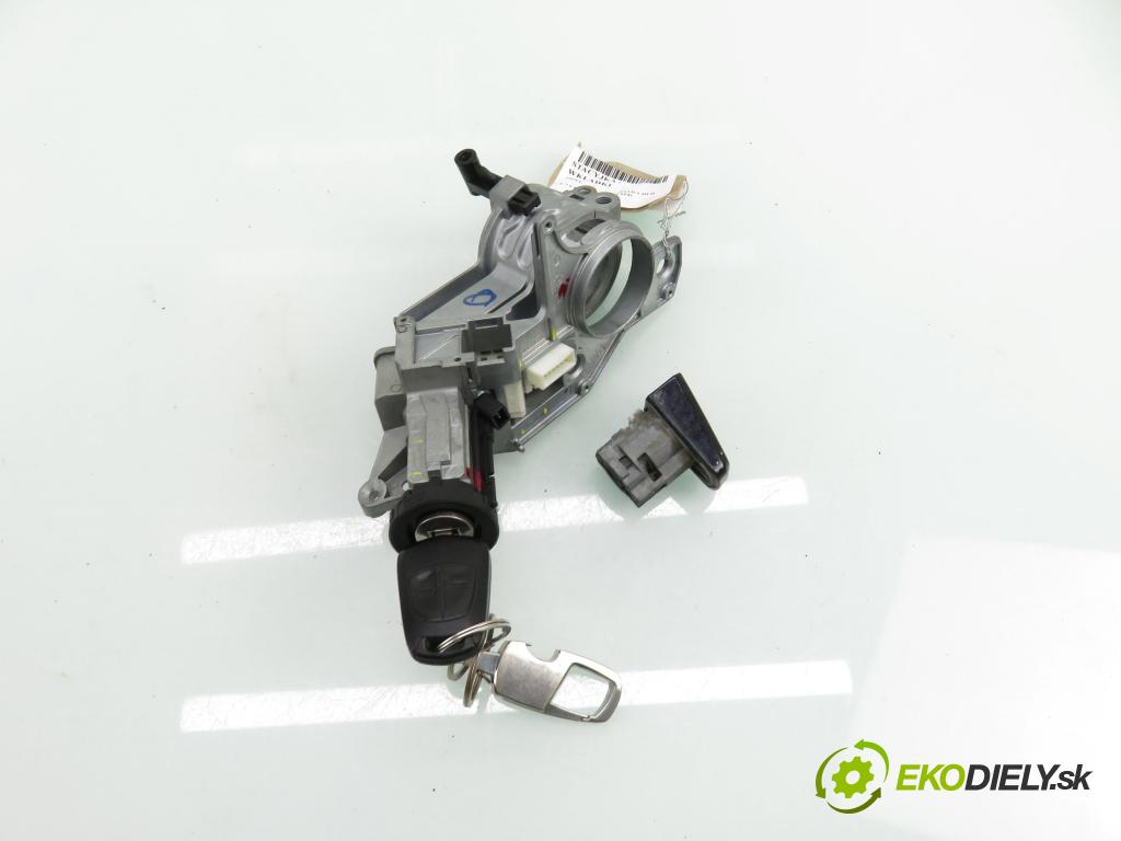 OPEL ASTRA H (A04) HB 2005 74,00 1.7 CDTI 100 - Z 17 DTH 1686,00 spínačka / VLOŽKY 2421430 ; N0501881 ; N0501882