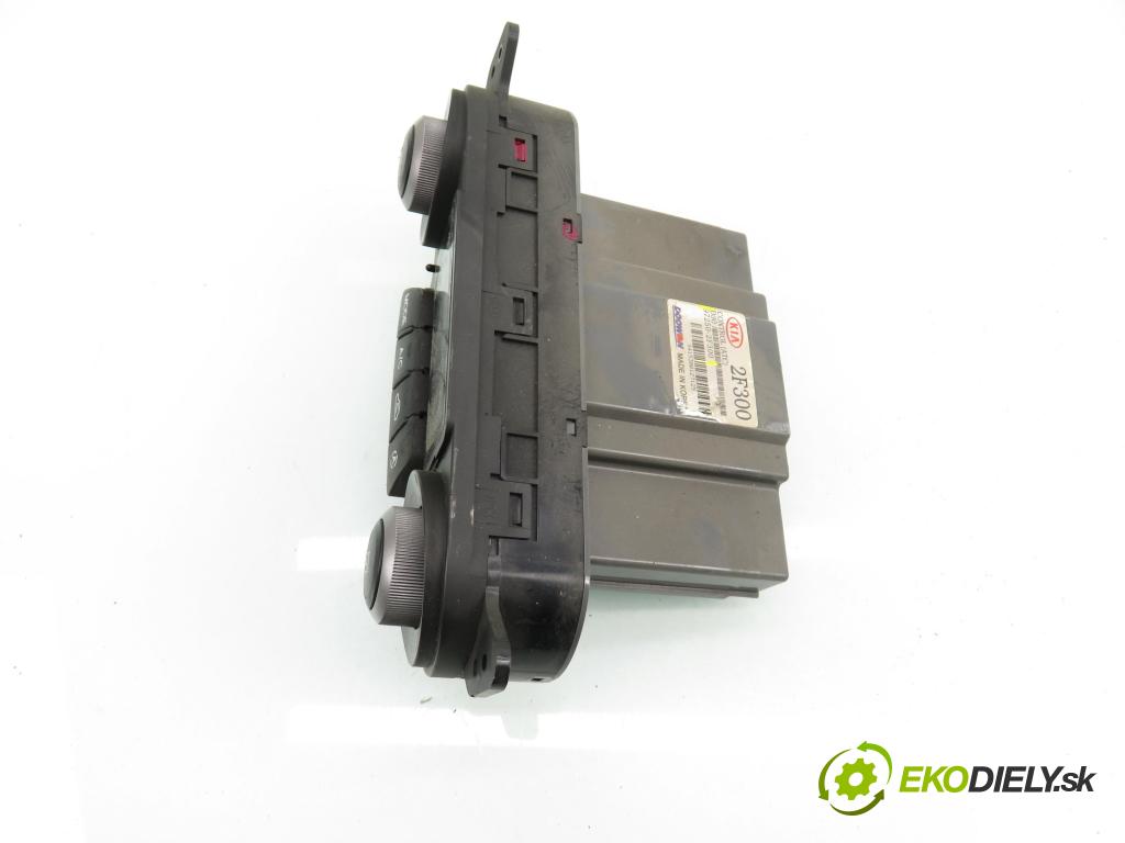 KIA CERATO I liftback (LD) HB 2004 83,00 2.0 CRDi - D4EA 1991,00 Panel kúrenia KLIMATRONIK 972502F300
