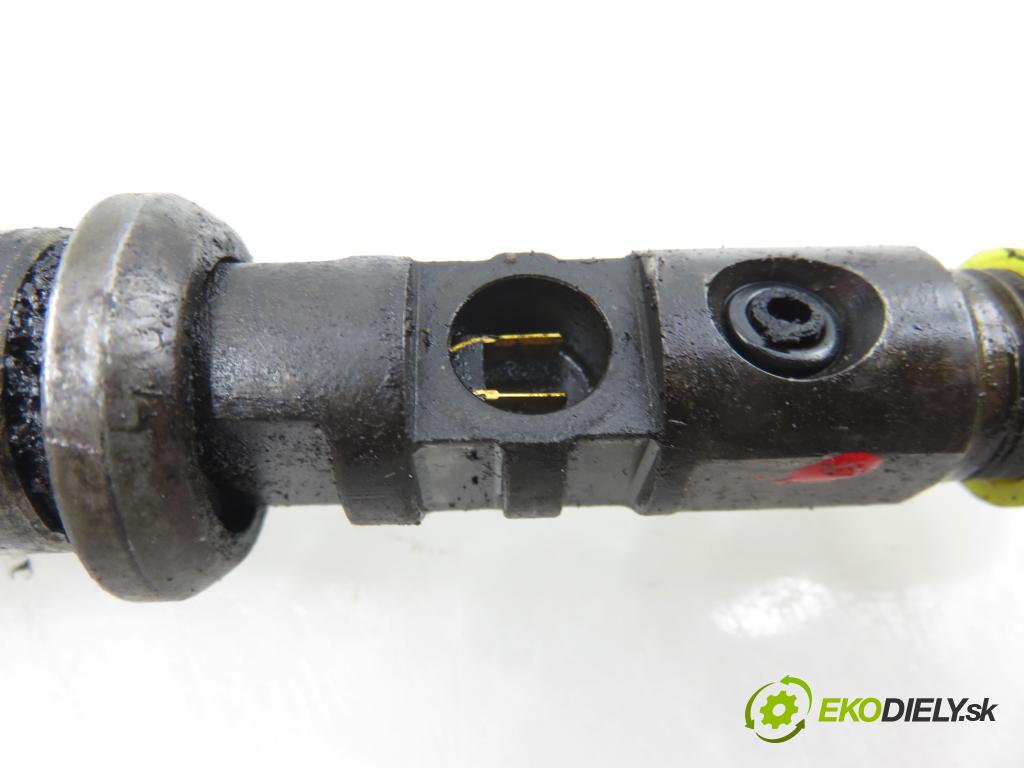 CITROEN C3 I (FC_) HB 2003 66,00 1.4 16V HDi - 8HY (DV4TED4) 1398,00 vstrekovač 9650059780 ; EJBR01001A (Vstrekovač paliva)