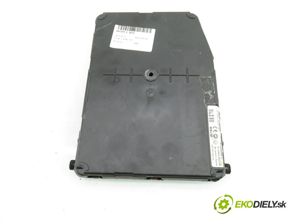 RENAULT MEGANE II (BM0/1_, CM0/1_) HB 2006 63,00 1.5 dCi 86 - K9K 724 1461,00 MODUL UCH-2 S118400260E ; 8200433198 ; 8200546251