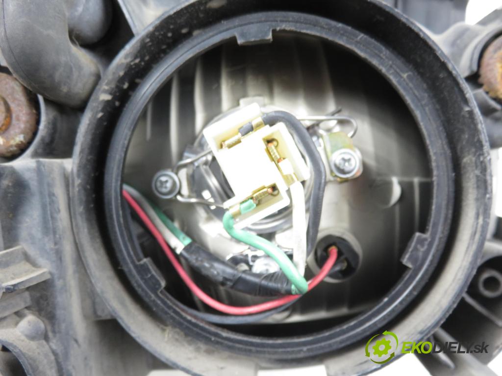 KIA CERATO I liftback (LD) HB 2004 83,00 2.0 CRDi - D4EA 1991,00 Svetlo LP 921012F0L