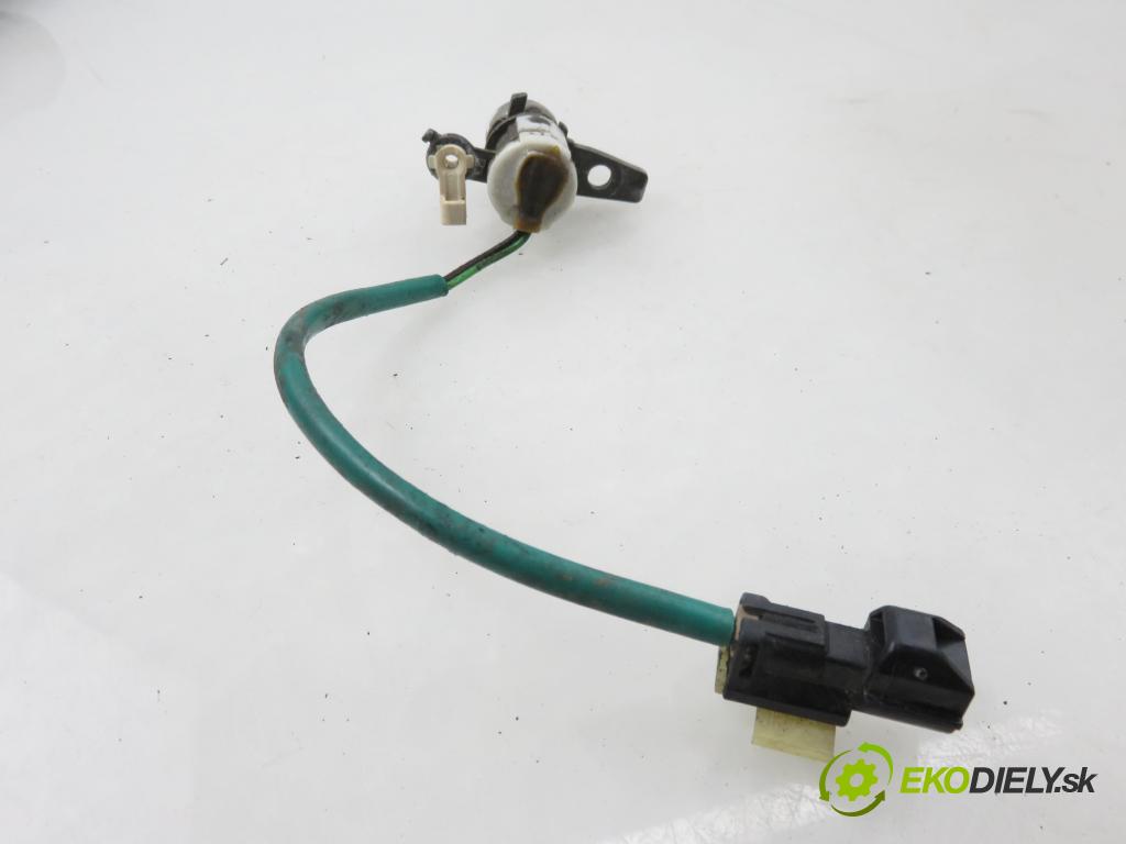 KIA CERATO I liftback (LD) HB 2004 83,00 2.0 CRDi - D4EA 1991,00 spinačka / zámky 954202D000