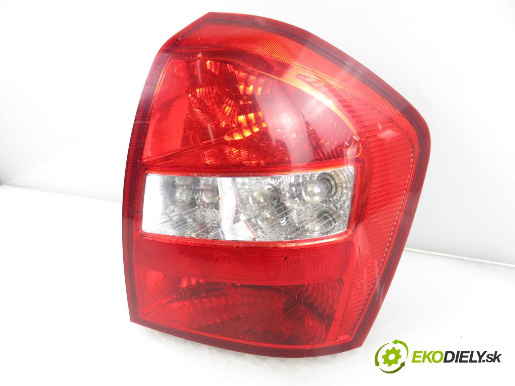 KIA CERATO I liftback (LD) HB 2004 83,00 2.0 CRDi - D4EA 1991,00 Svetlo pravé zadné
