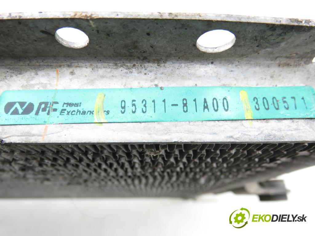 SUZUKI JIMNY (FJ) TERENOWY 2002 59,00 1.3 16V 4WD (SN413) - G13BB 1298,00 chladič klimatizace 9531181A00 (Chladič klimatizace)