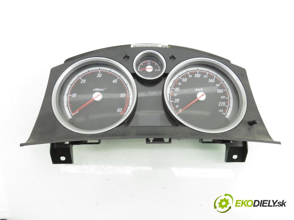 OPEL ZAFIRA B (A05) MINIVAN 2006 110,00 1.9 CDTI 150 - Z 19 DTH 1910,00 Prístrojovka elektrický 13225964YW