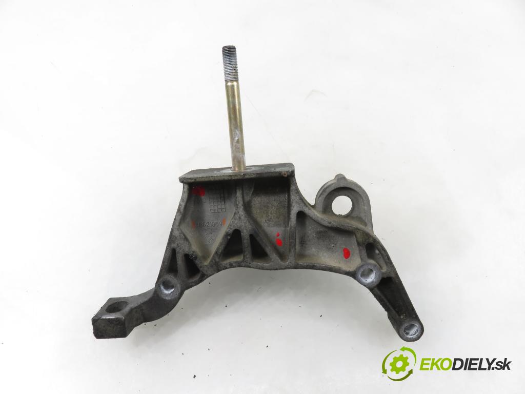 FIAT STILO Multi Wagon (192_) KOMBI 2004 70,00 1.4 16V 95 - 843 A1.000 1368,00 Uchytenie prevodovky 46821369