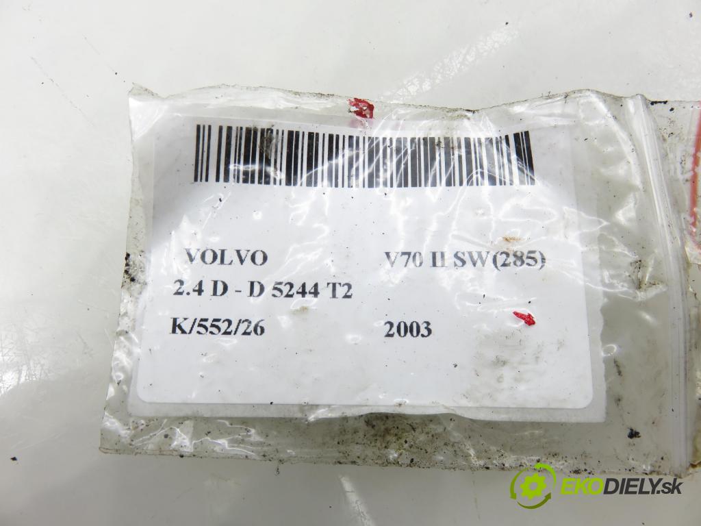 VOLVO V70 II SW (285) KOMBI 2003 96,00 2.4 D 131 2401,00 vstrekovač 0445110078 ; 8658352 (Vstrekovač paliva)