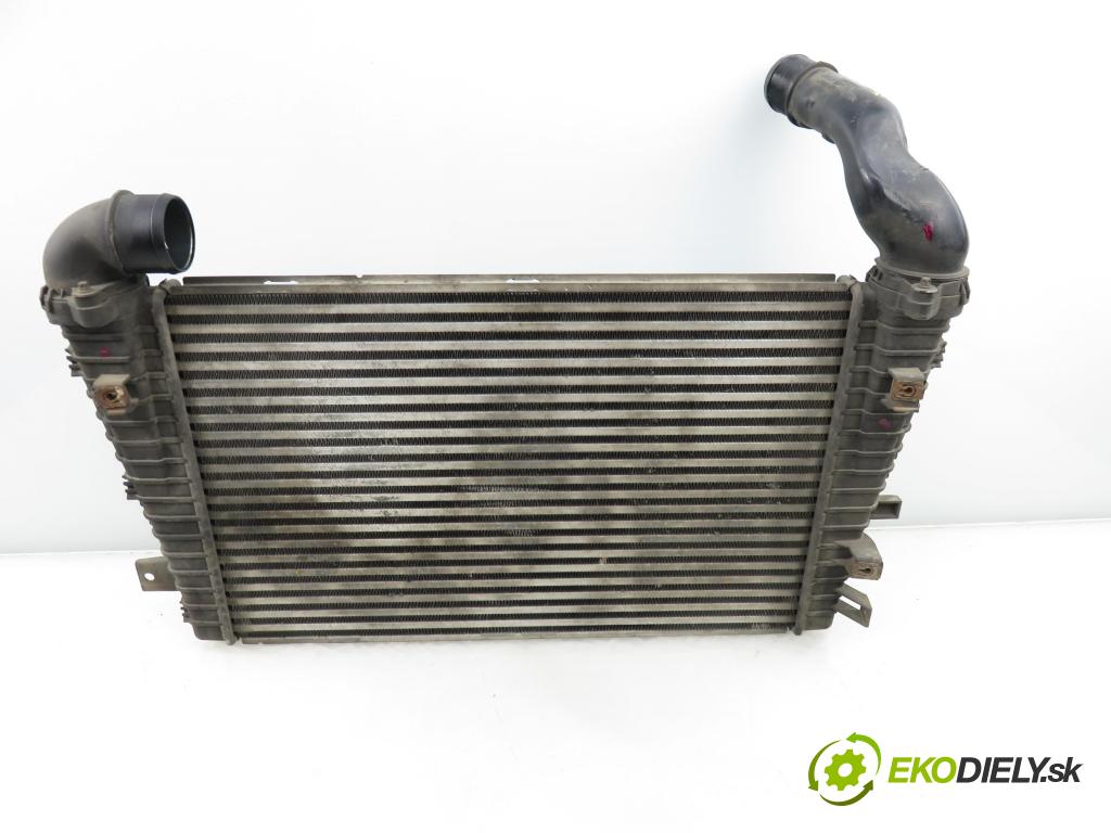 OPEL ZAFIRA B (A05) MINIVAN 2006 110,00 1.9 CDTI 150 - Z 19 DTH 1910,00 chladič intercooler 