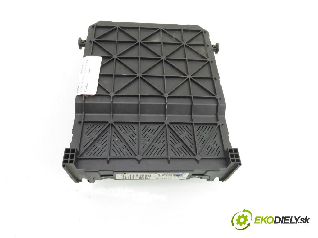 CITROEN BERLINGO / BERLINGO FIRST nadwozie wielkoprzestrzenne (MPV) KOMBIVAN 2005 80,00 1.6 16V (MFNFU) - NFU (TU5JP4) 1587,00 MODUL BSI S118085320E ; 9653667580